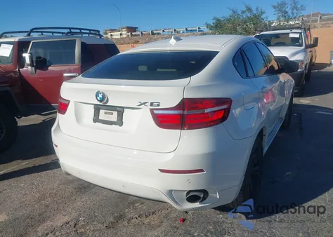 2013 BMW X6 xDrive35I z USA, uszkodzony, nr VIN 5UXFG2C53DL783634